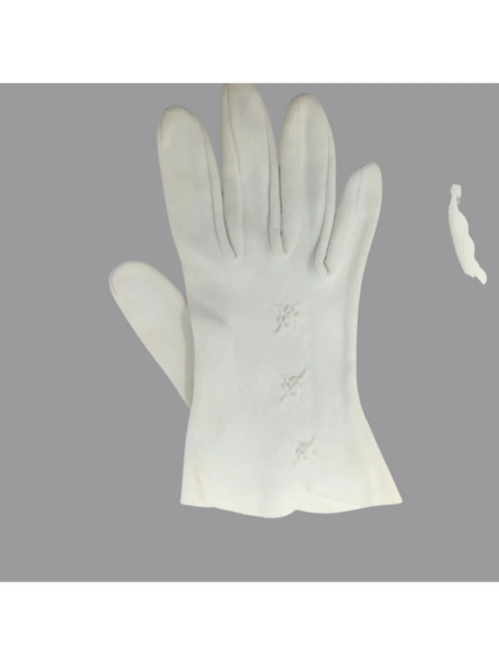 Vintage 50s Fownes White Gloves 7 Small Wrist Cotton